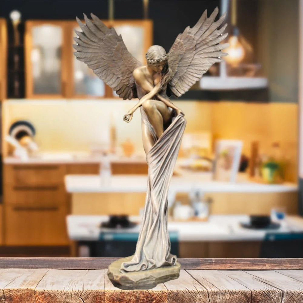 Edle Engelsfigur in Resin und Stein