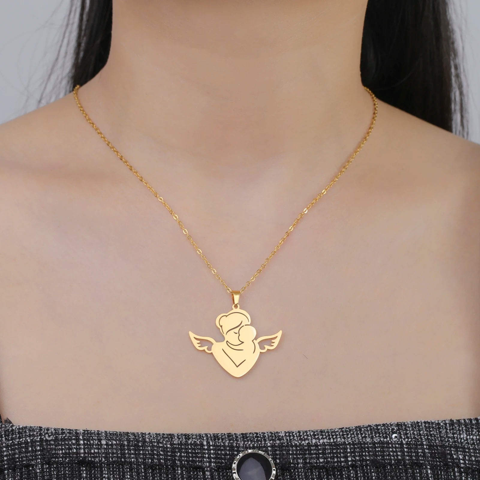 Lucktune Angel Mom Baby Pendant Necklace Stainless Steel Chain Necklace for Women Mama 2024 New Trendy Jewelry Mother's Day Gift - Schutzengelshop